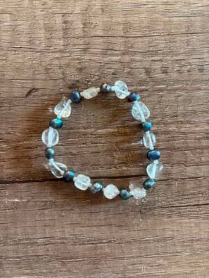 Pulsera perlas y cuarzo